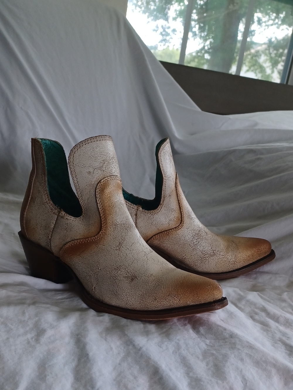 Corral Cream Distressed Western Ankle Boots with Teal Lining